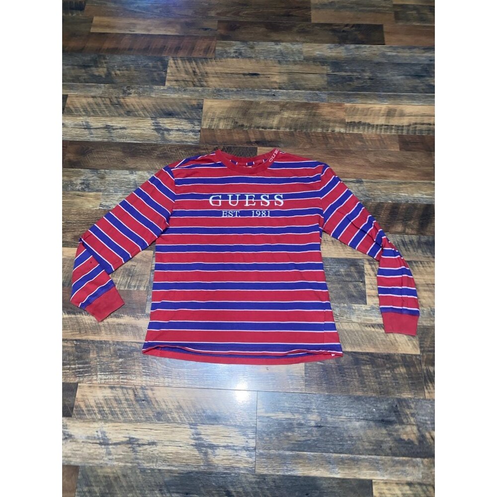 Vintage 90’s Guess big logo mens size M‎